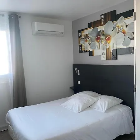 L'hotel Du Marais Centre 2*