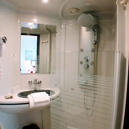 L'Hotel Du Marais Romilly Centre 2* Romilly-sur-Seine
