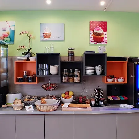 Hotel L'hôtel Du Marais Centre