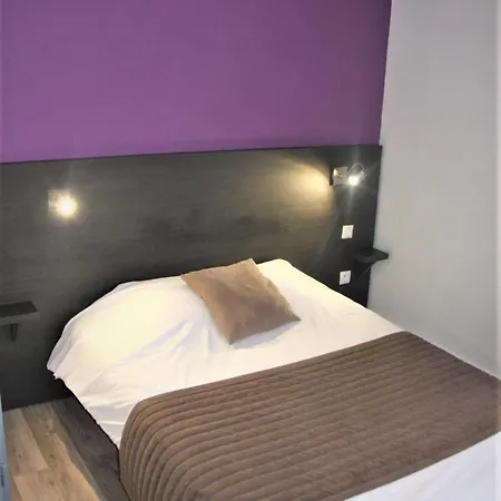 L'hotel Du Marais Centre Ромийи-сюр-Сен