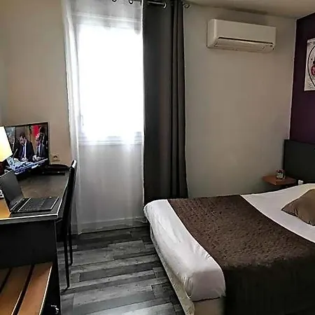 Otel L'hotel Du Marais Centre 2*