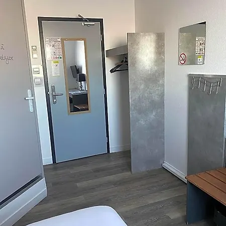 L'hotel Du Marais Centre فندق روميلي سور سين