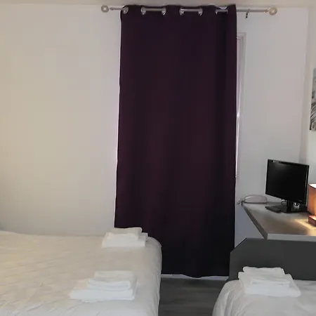 L'hotel Du Marais Centre 2* روميلي سور سين