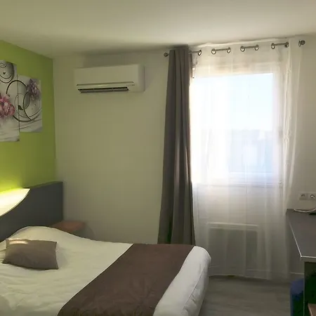 L'hotel Du Marais Centre 2* Ромийи-сюр-Сен