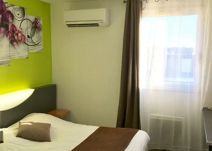 Hotel L'hotel Du Marais Centre 2*